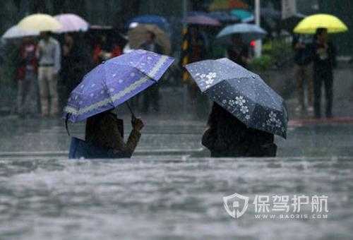 大雨成灾的短文（形容雨大成灾的诗）-图1